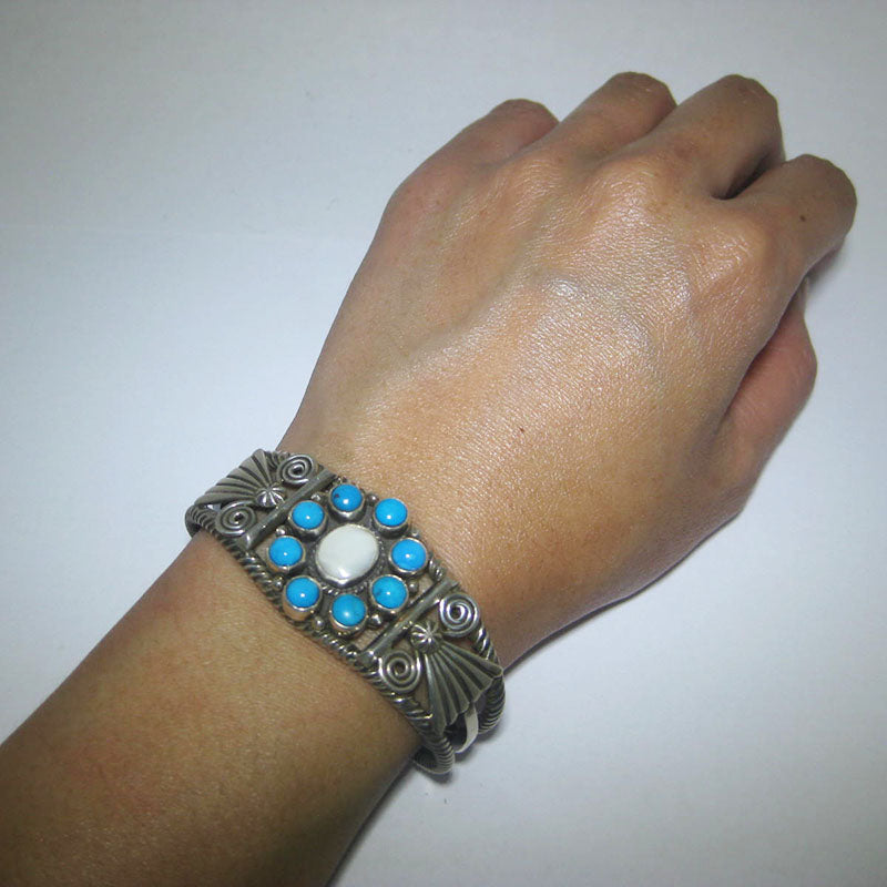 Stempel en Cluster Armband door Darrell Cadman