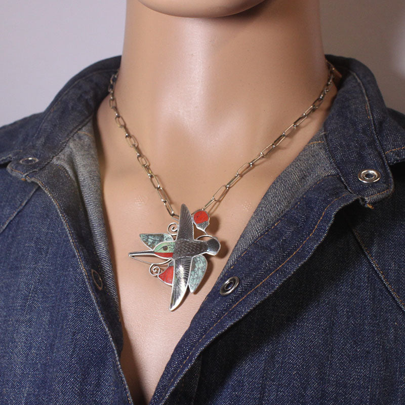 จี้ฝังโดย Harland & Monica Coonsis