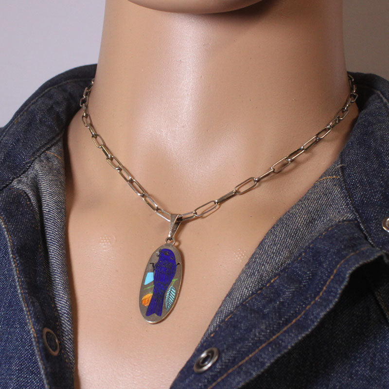 Pendentif Incrusté par Harland & Monica Coonsis