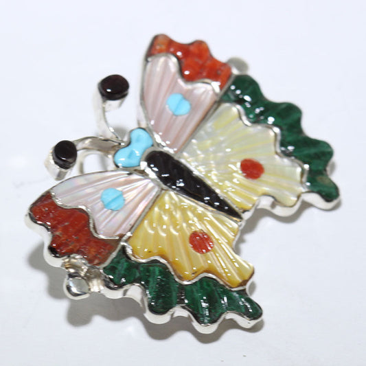 தமாரா பின்டோவின் பட்டாம்பூச்சி சிகப்பு பற்றை