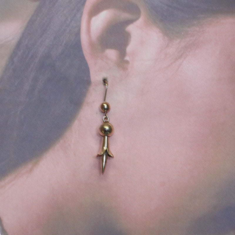 Anting Buatan Tangan oleh Harrison Jim