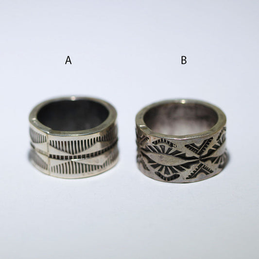 Stampwork-Ring von Arnold Goodluck Größe 5.5