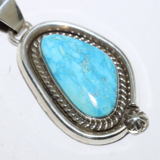 Blue Ridge Palawit ni Robin Tsosie