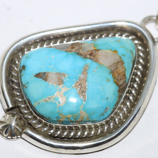 Royston Palawit ni Robin Tsosie