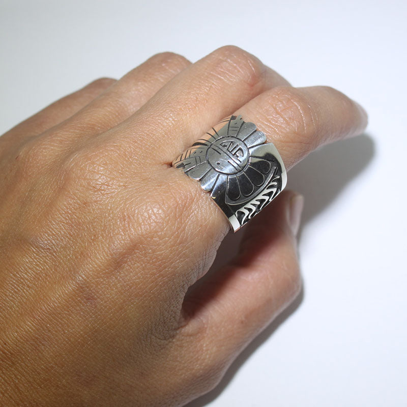 ベラ・タワホングヴァによるサンフェイスリング サイズ10