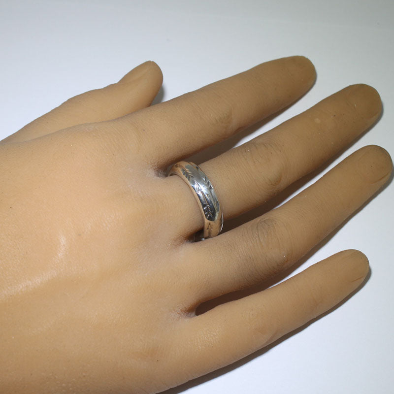 แหวนเงินโดยอาร์โนลด์ กู๊ดลัค ขนาด s10