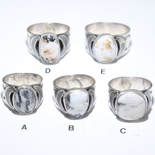 アーノルド・グッドラックによるホワイトバッファローリング