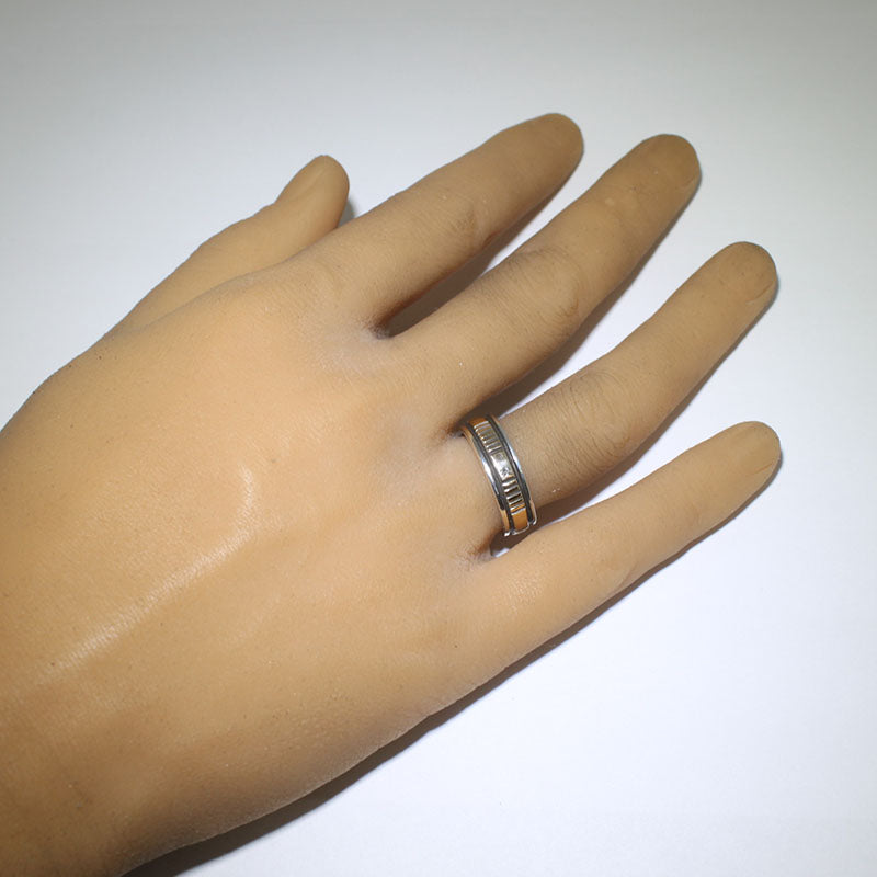 แหวน 14K และเงินโดยบรูซ มอร์แกน