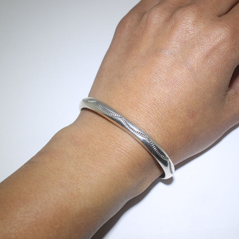 Bracelet en argent par les Navajos