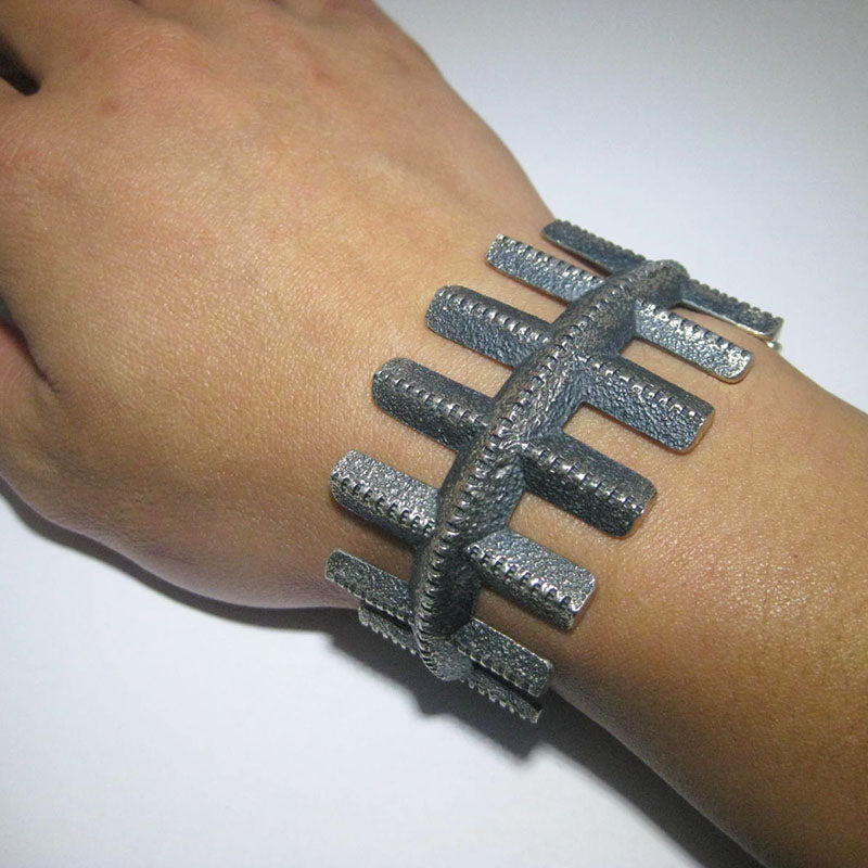 Pulseira Tufacast por Harrison Jim 5 polegadas