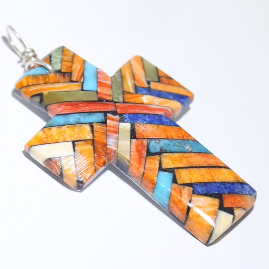 ジョー&アンジー・レアノによるモザイクペンダント