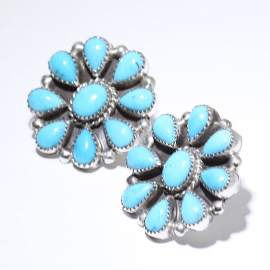 Orecchini a grappolo di Karlene Goodluck