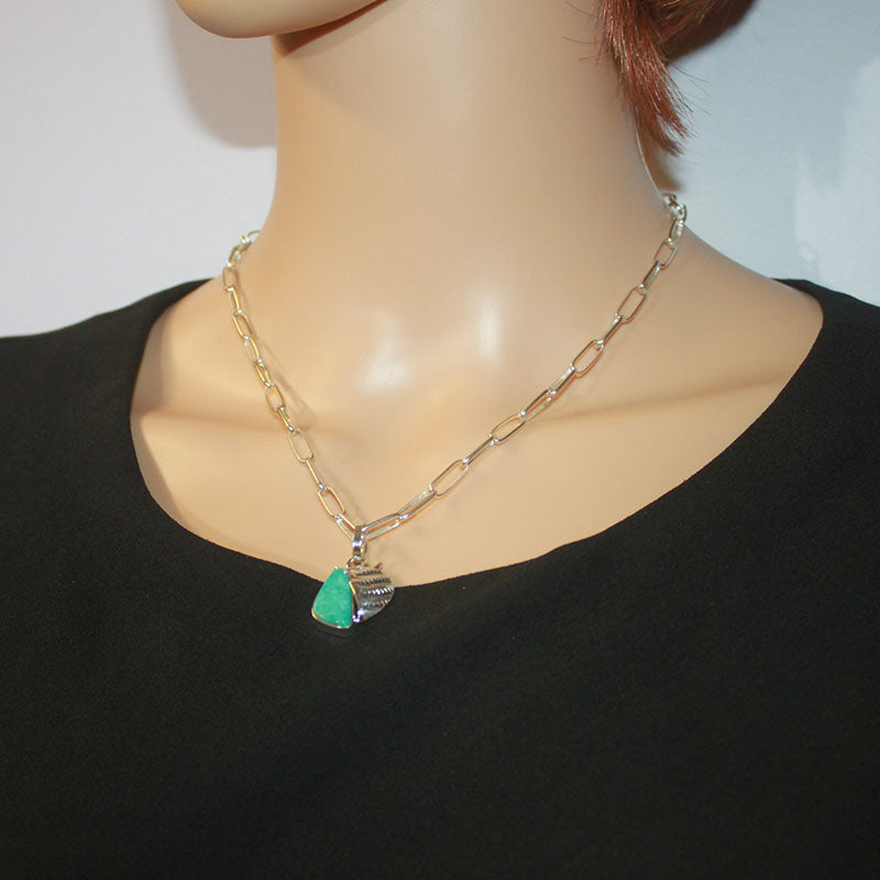 Royston Palawit ni Steve Yellowhorse