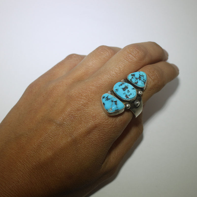 हरमन स्मिथ जूनियर द्वारा स्लीपिंग ब्यूटी रिंग, साइज 8