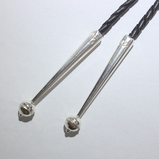 ナバホ族によるシルバーボロタイ