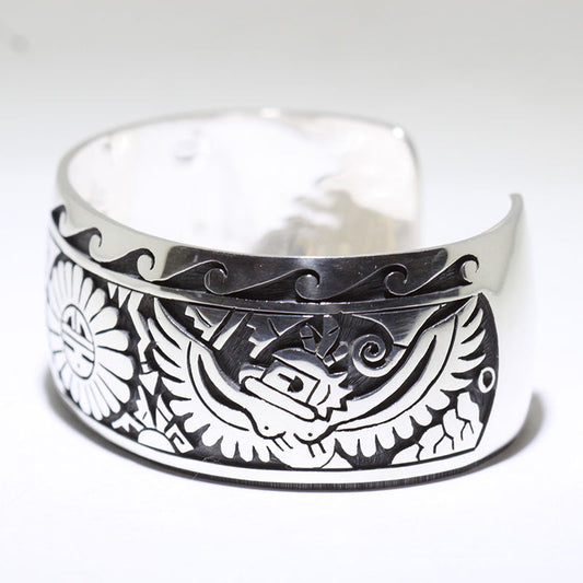 クリフトン・モワによるシルバーブレスレット 5-3/4インチ