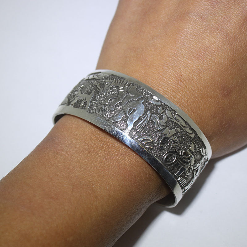 Pulseira de prata com estampas Navajo
