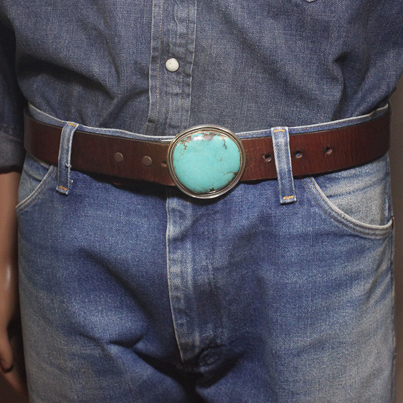 ロビン・ツォシによる中国バックル