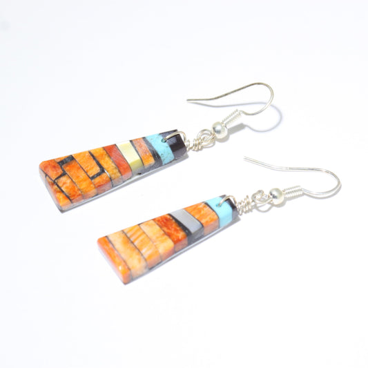 ジョー & アンジー・リーノのイヤリング