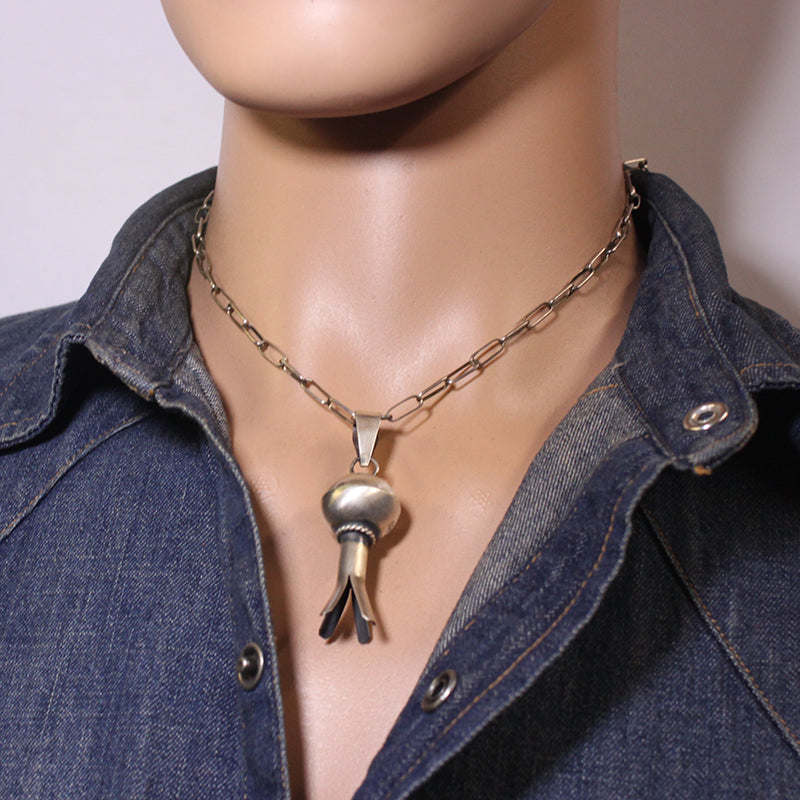 Palawit na Kwintas na may Squash Bead ng Navajo