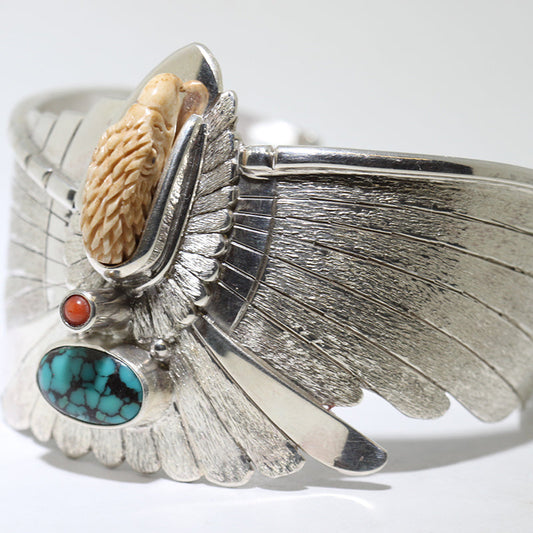 레이 위너의 이글 팔찌 6인치