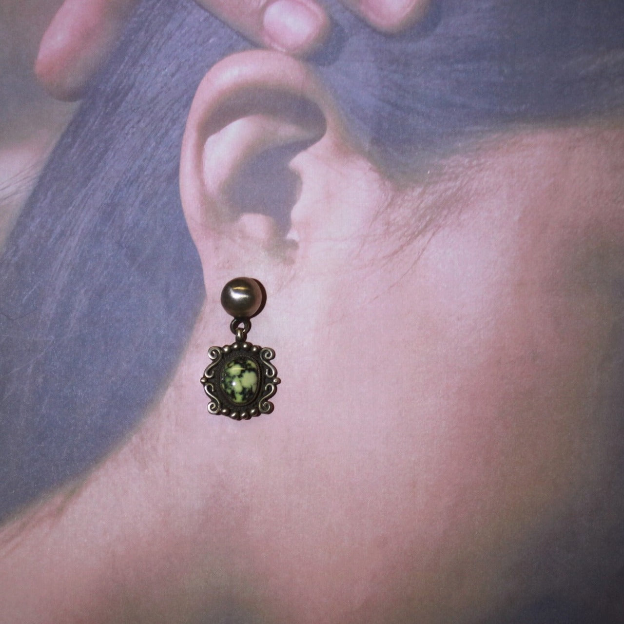 卡爾文·馬丁內斯的Damal耳環