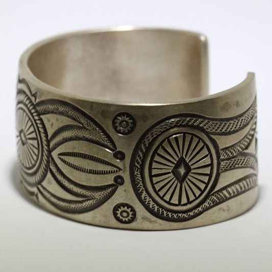 Pulsera de Estampado por Calvin Martinez