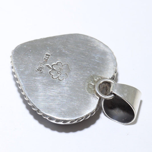 Heart Pendant ni Reva Goodluck