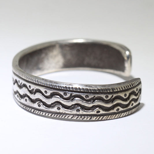 جوک فیور کی چاندی کی چوڑی 5-1/2"