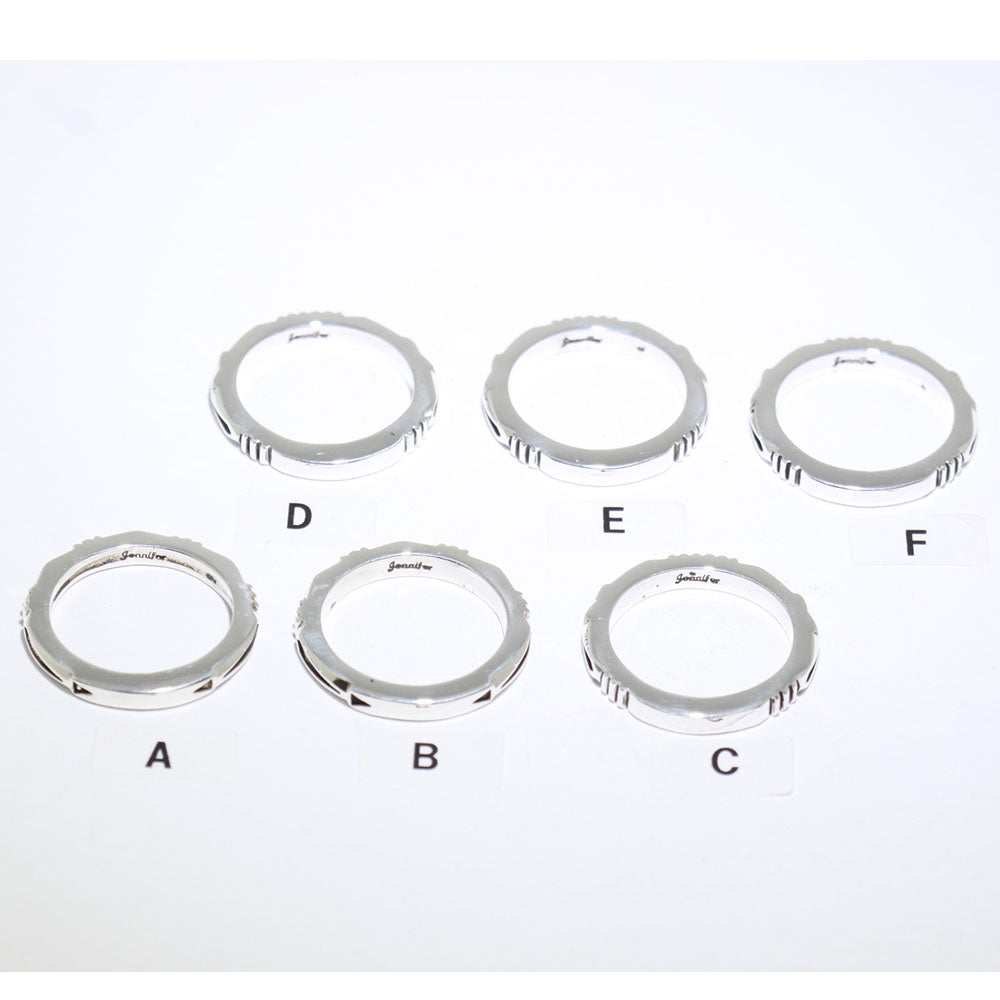 جینیفر کرتیس کی انگوٹھی سائز 9.5