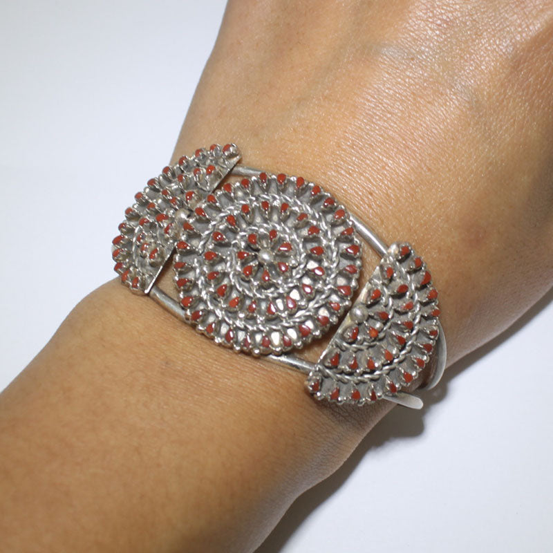 Vòng tay Cluster của Zuni kích thước 5-3/8"