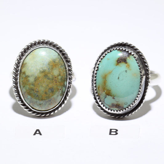 نواجو کی بنائی ہوئی چینی انگوٹھی