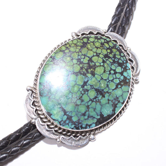 ナバホ族による中国のボロタイ