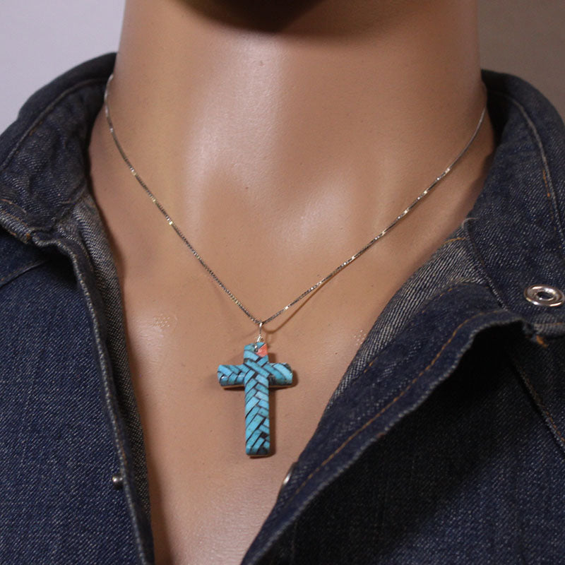 Liontin Mozaik oleh Joe & Angie Reano