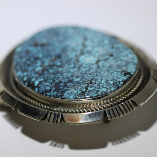 フレッド・ピーターズによる「クラウド・マウント・バックル」