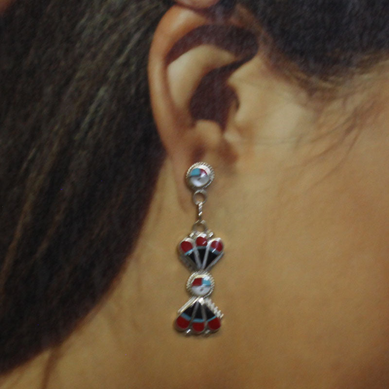 জুনি দ্বারা ইনলে কানের দুল