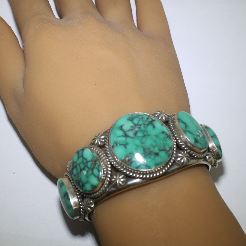 ஆர்னால்ட் குட்லக் 6-1/8" உடைய பிரோகன் அரோ கையுறை