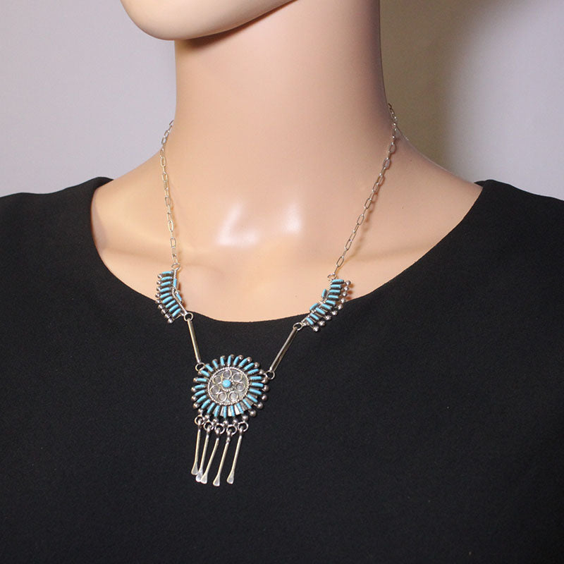 ズニ族のネックレスとイヤリングセット