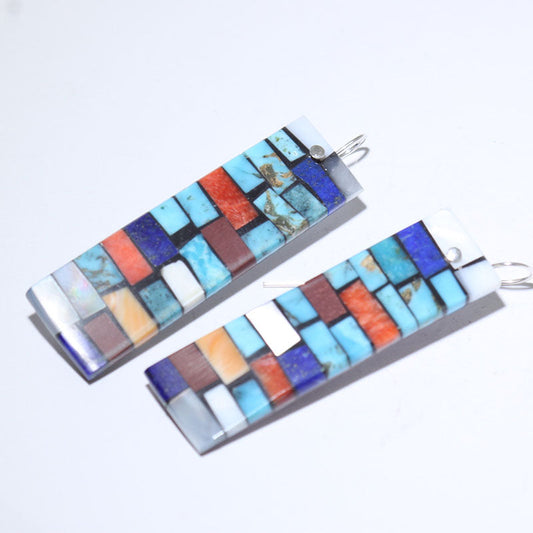 シャーリーン・レアノによるモザイクイヤリング