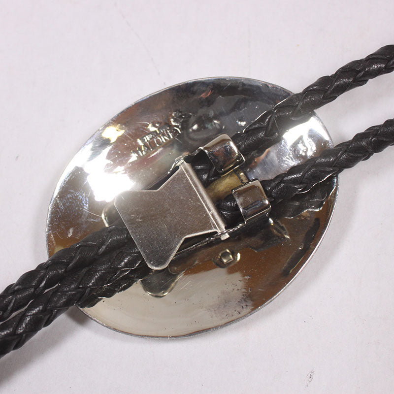 レナード・マロニーによるコンチョボロタイ