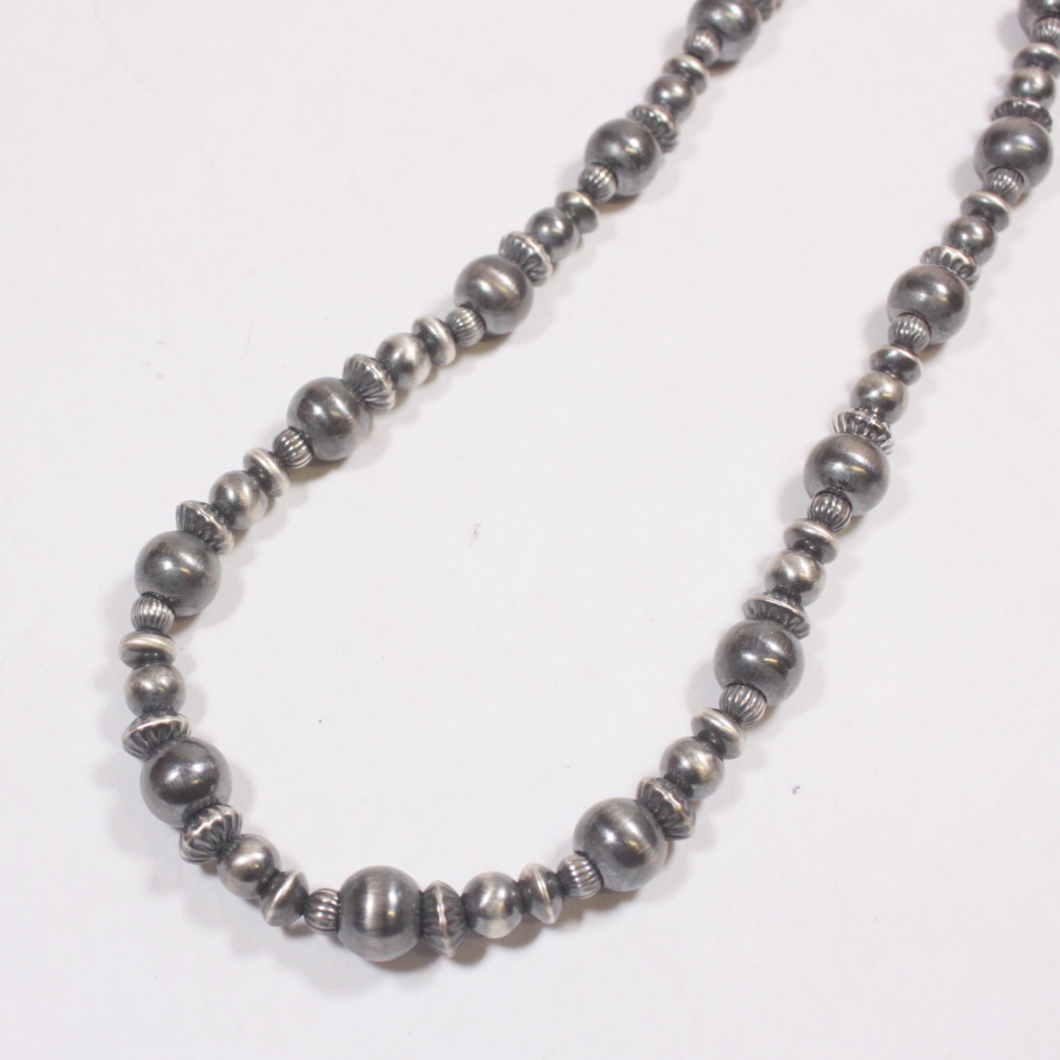 ナバホパールsterlingシルバービーズネックレス フック式 ナバホ ハンドメイド シルバー925 ナバホパールビーズ