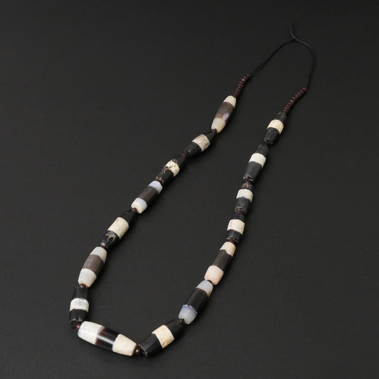 縞模様のジービーズ・ストランド