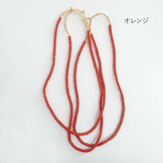 Нить из бусин "Белое Сердце" (5-7 мм)