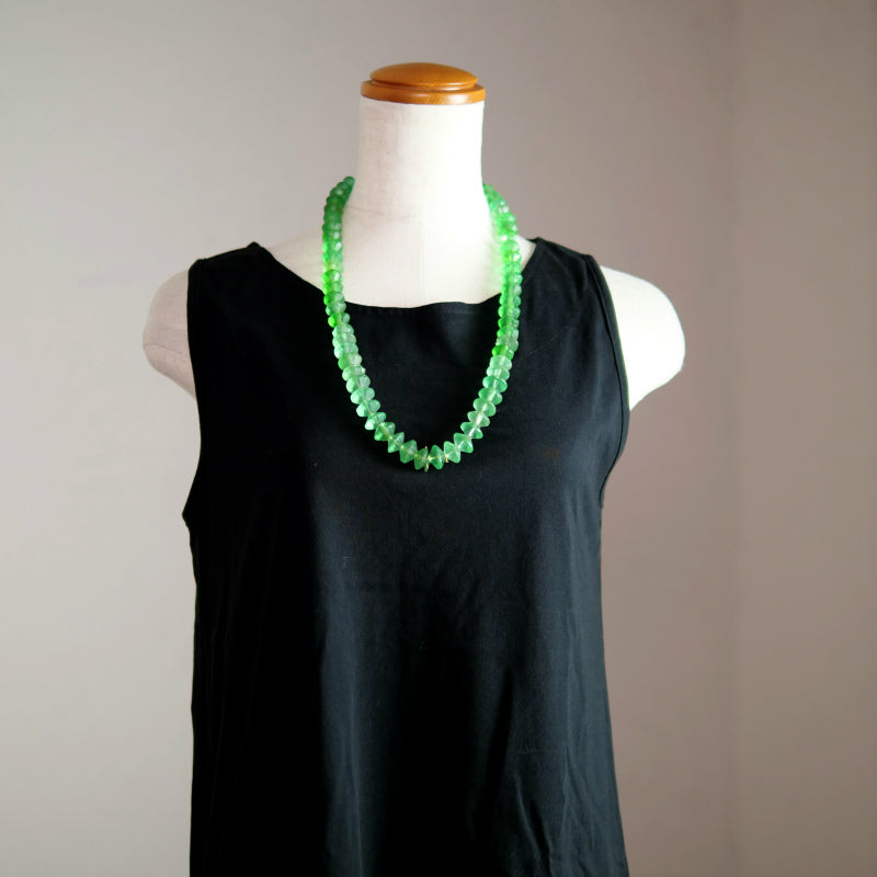 보헤미안 트레이드 비즈 바셀린 비즈 스트랜드 우라늄 유리 포함