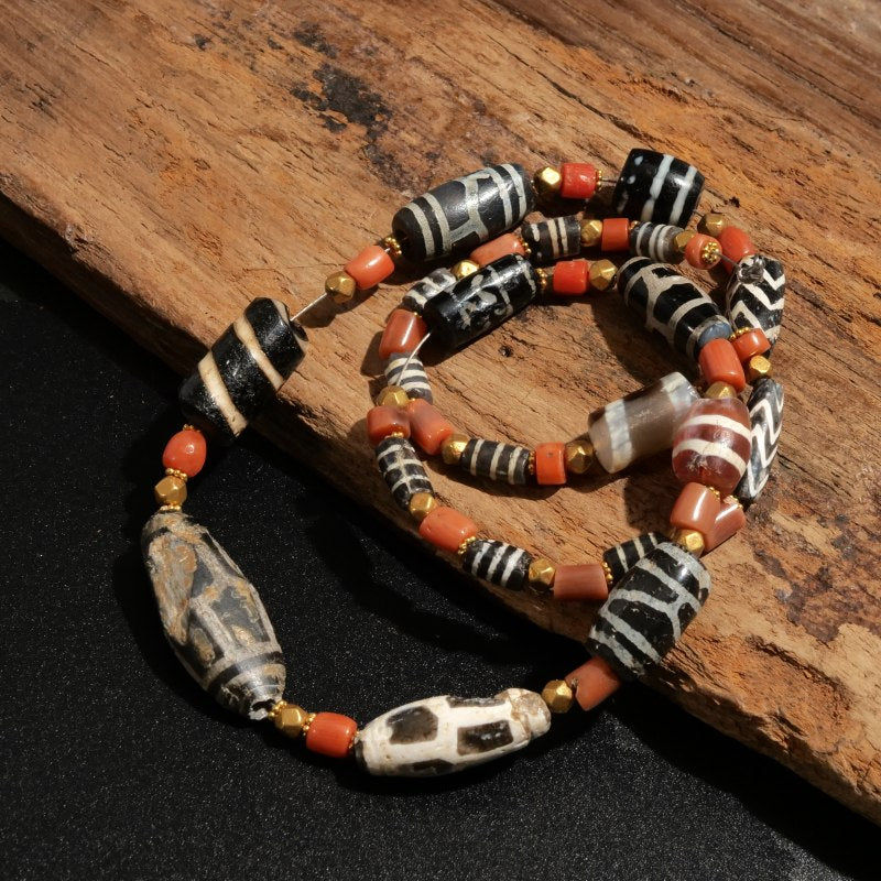 Phum Dzi Beads Strand