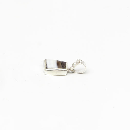 Ciondolo in Argento con Perla Dzi