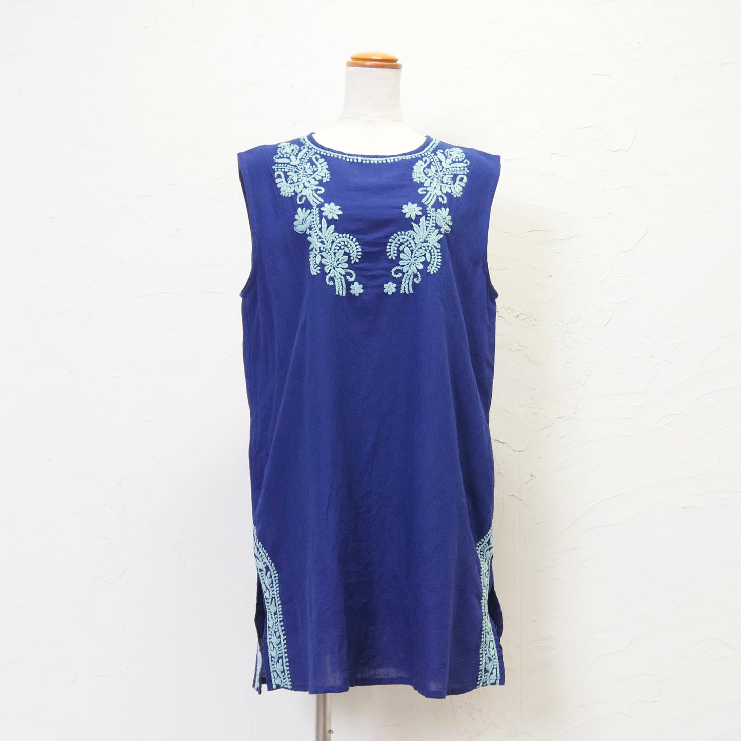 コットンフラックス ラクナウ刺繍 ノースリーブプルオーバー