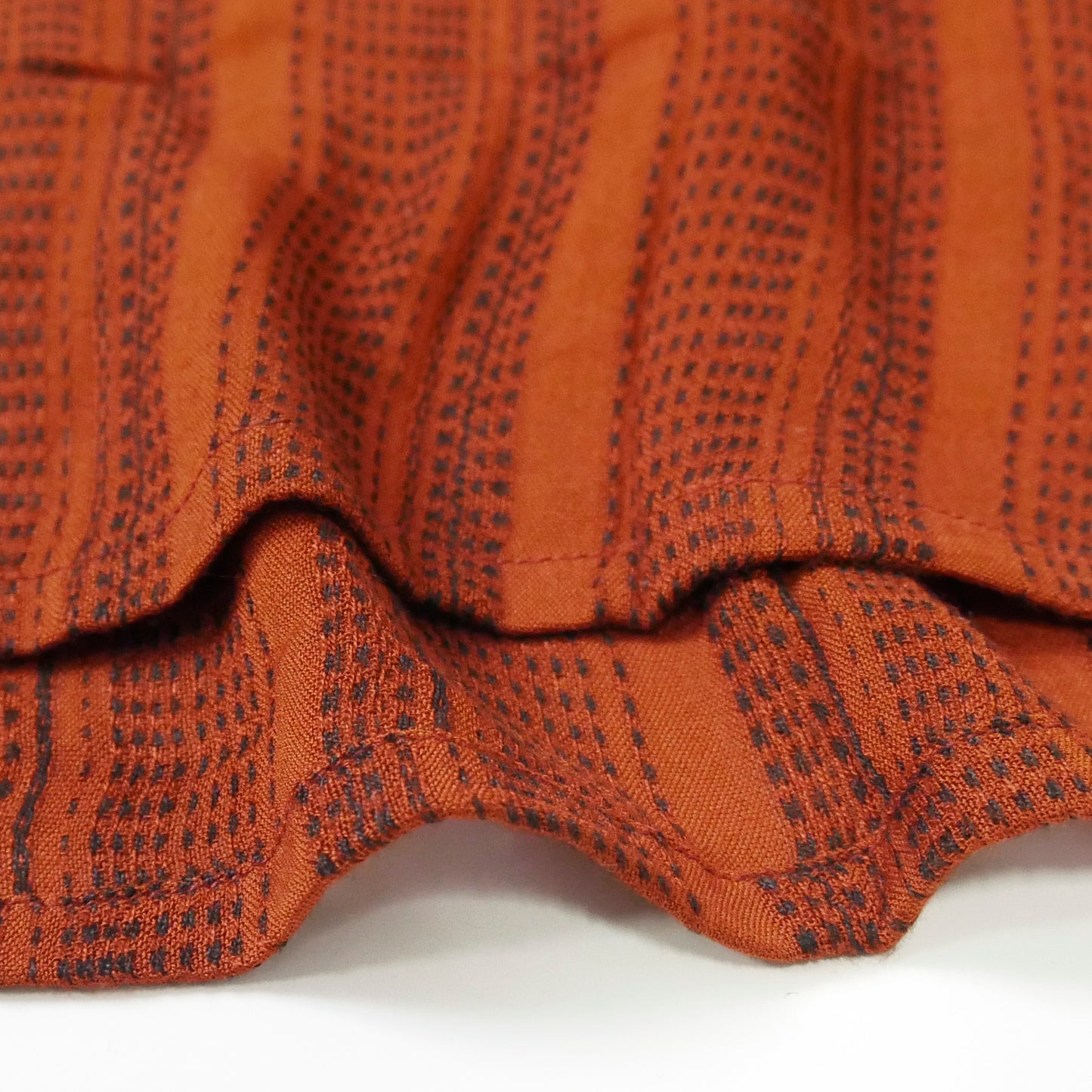 レーヨン・ジャカード・トライアングル・レース・ドレス