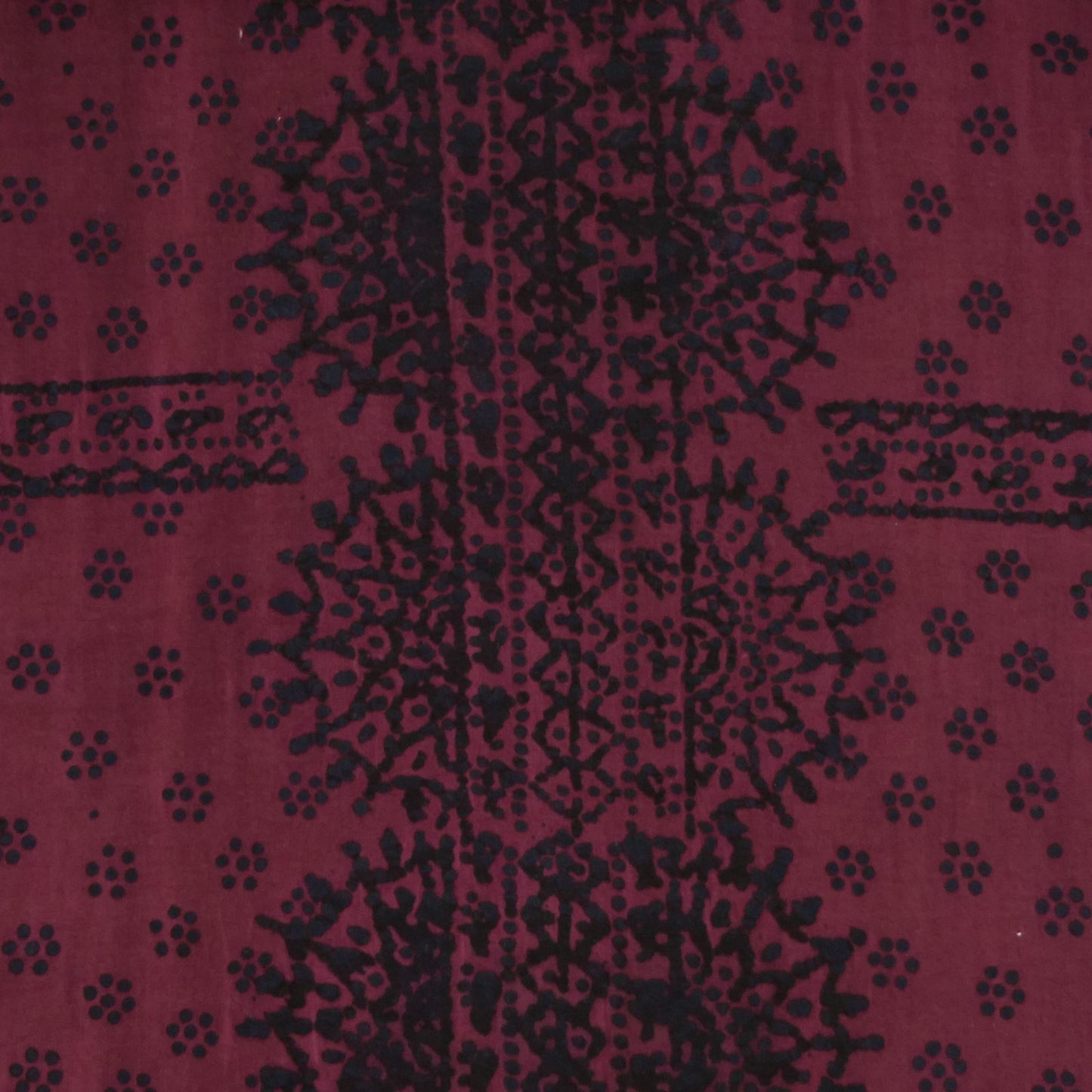 کاٹن ایمباسڈ ڈریس