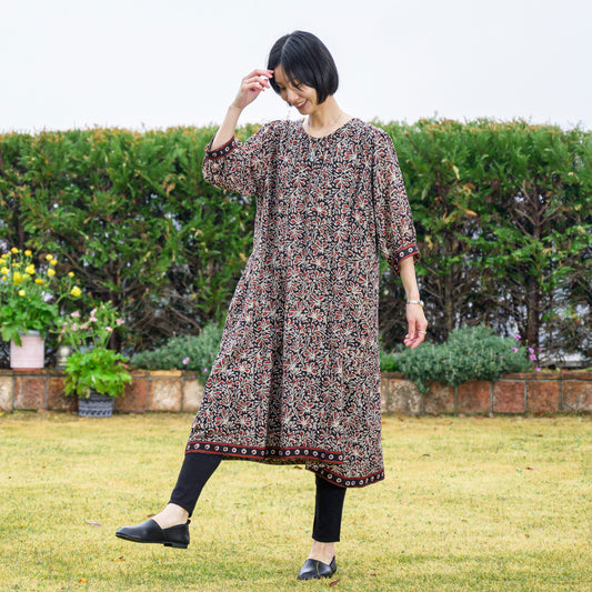 コットン・ドビー・バグル・プリント・ドレス